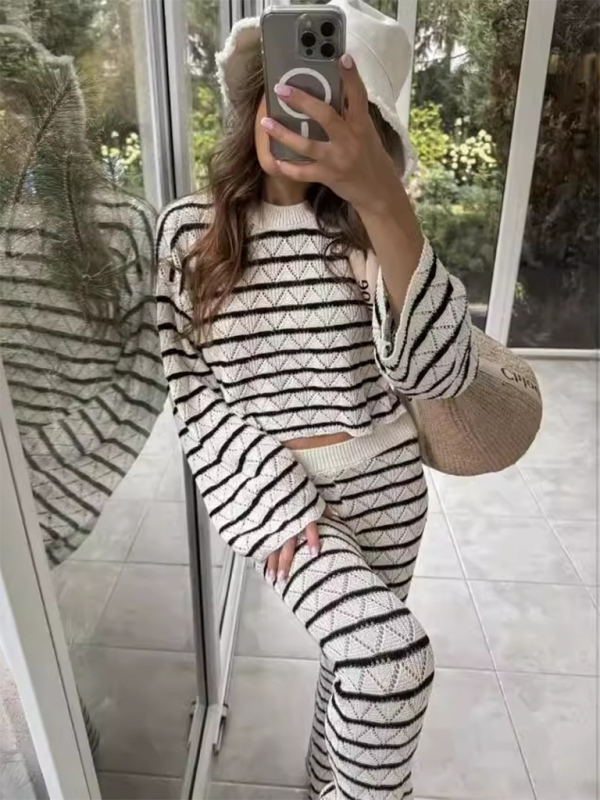 Striped knit l long sleeve flared pants set